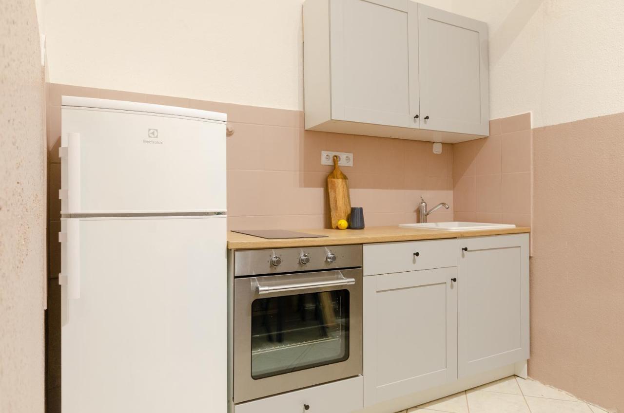 Cosy Apartment In Central District. Budapeşte Dış mekan fotoğraf